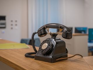 Ein runder Geburtstag und das Telefon